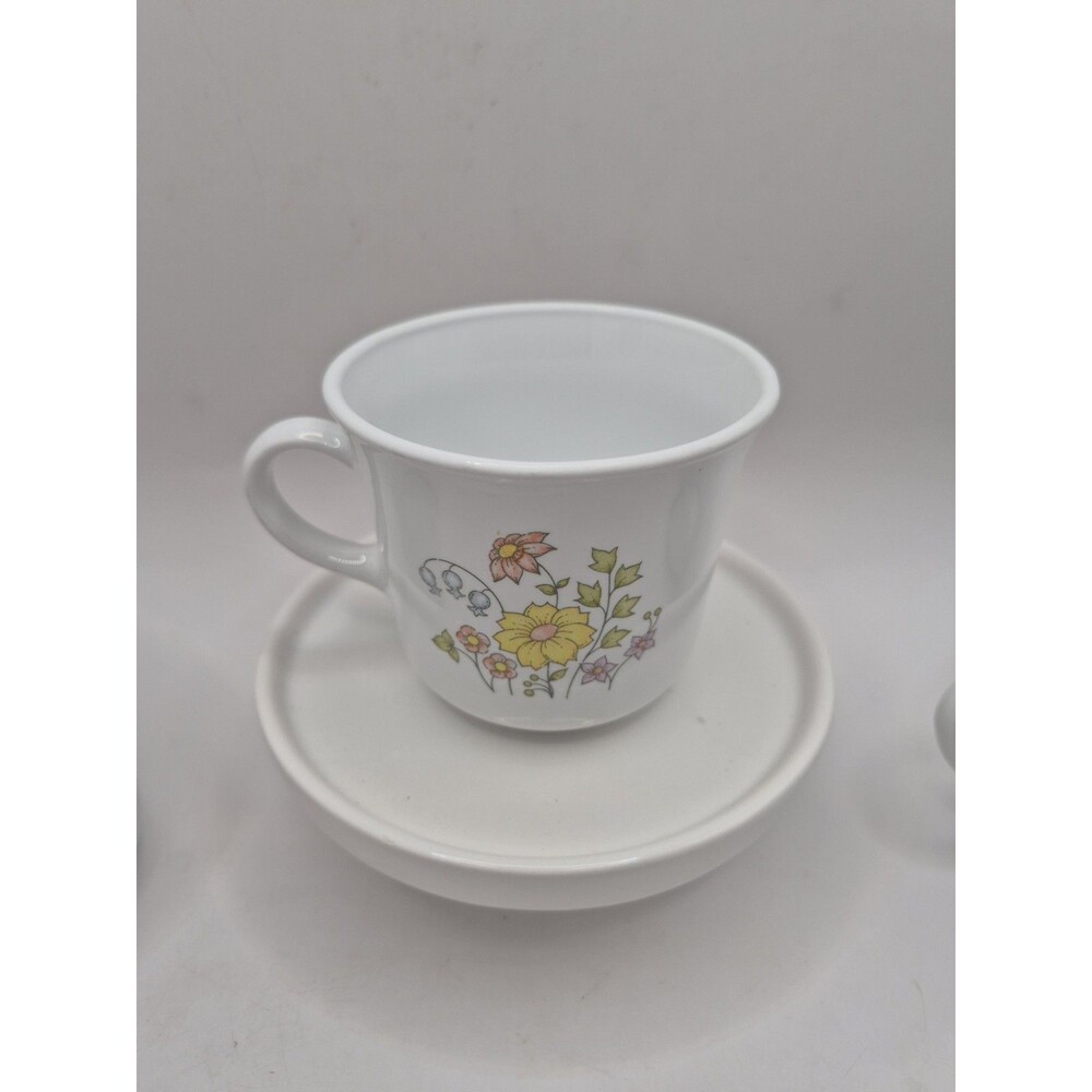 Vintage Set 4 Corning Corelle Spring Meadow Coffee Tea Cups 8 Oz Capacity